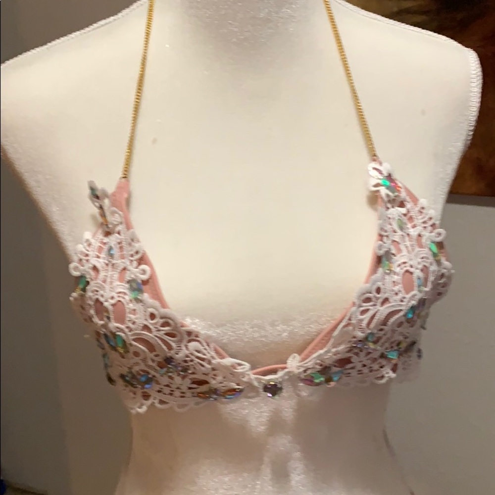 Very sexy 2 pc bathing suit